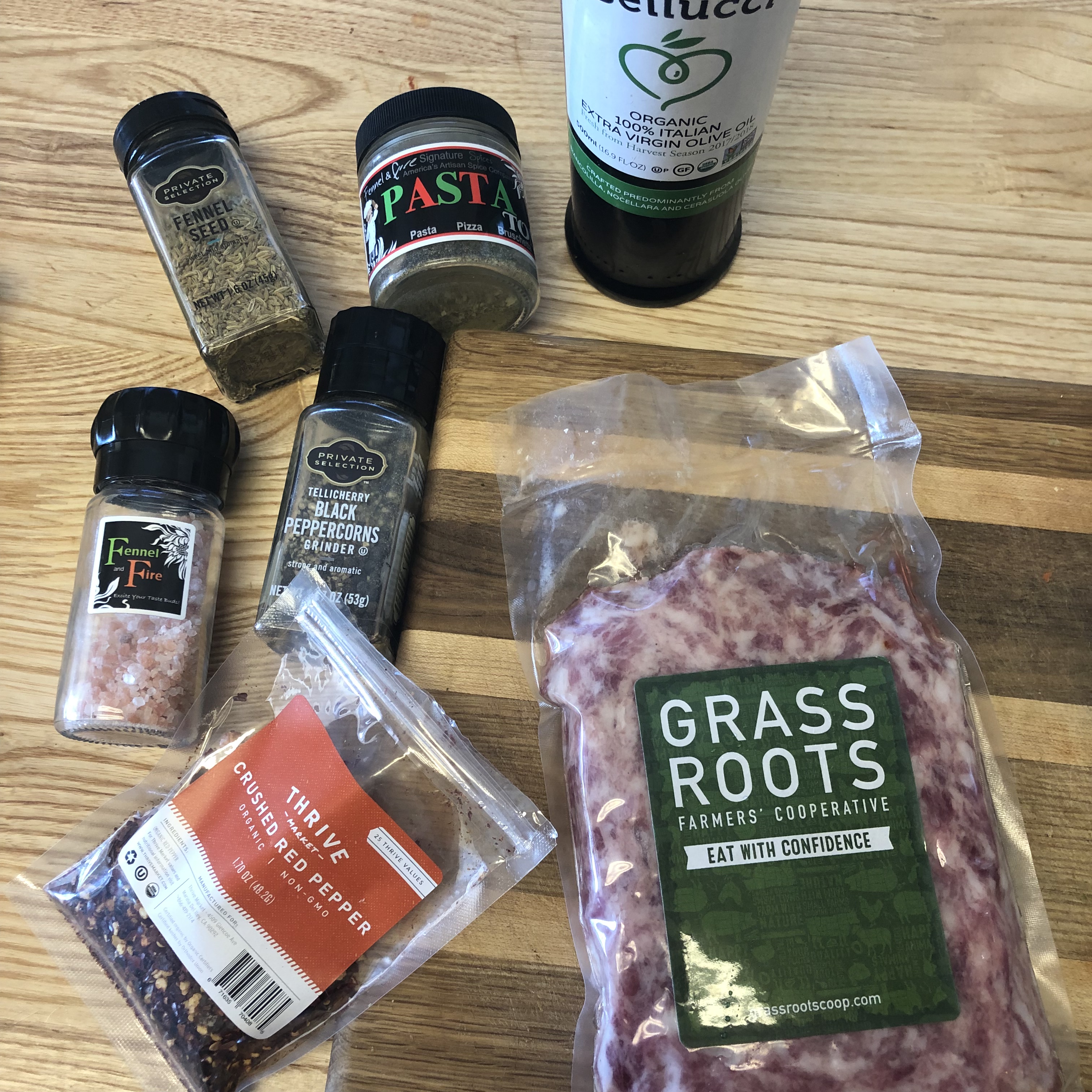 Ingredients needed to make the Spicy Italian Sauage